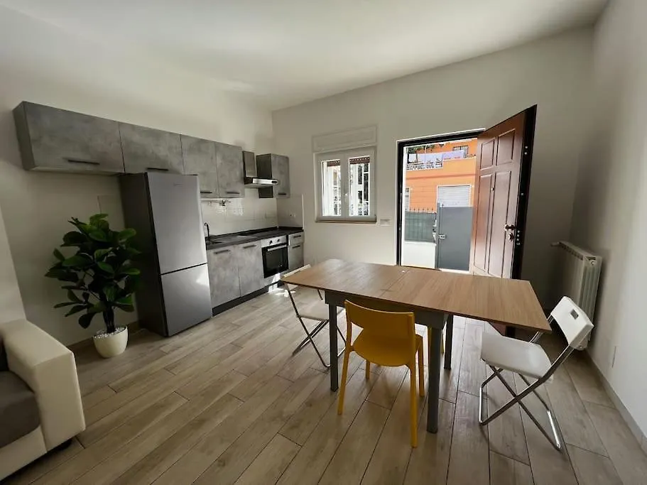 Casa vacanze Cozy House With Garden In Rome Centocelle Metro C Villa