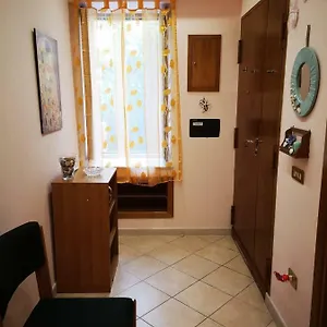 https://charming-vomero.hotels-amalfi.com